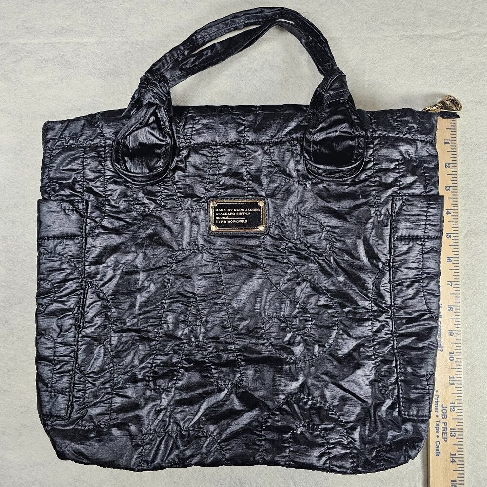 Marc Jacobs Black Nylon Quilted Nylon Reversible Tote Bag - Picture 4 of 6